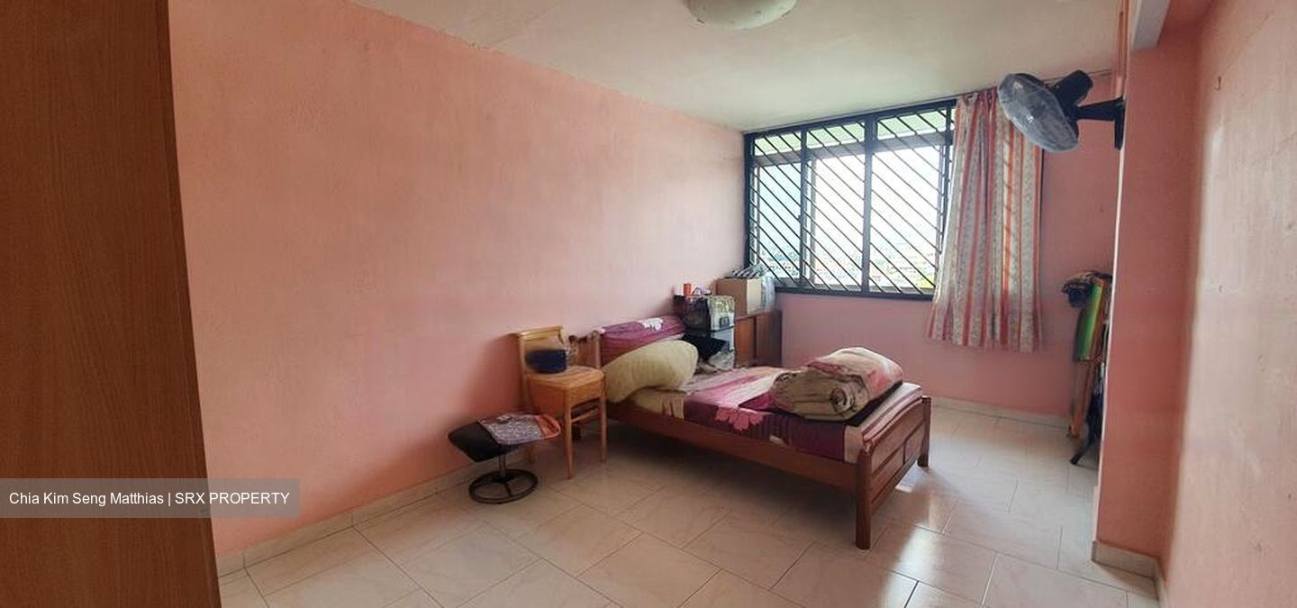 Blk 18 Eunos Crescent (Geylang), HDB 3 Rooms #460725691